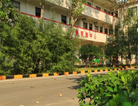 万象城,万象城（中国）公司质控中心一角                                        
